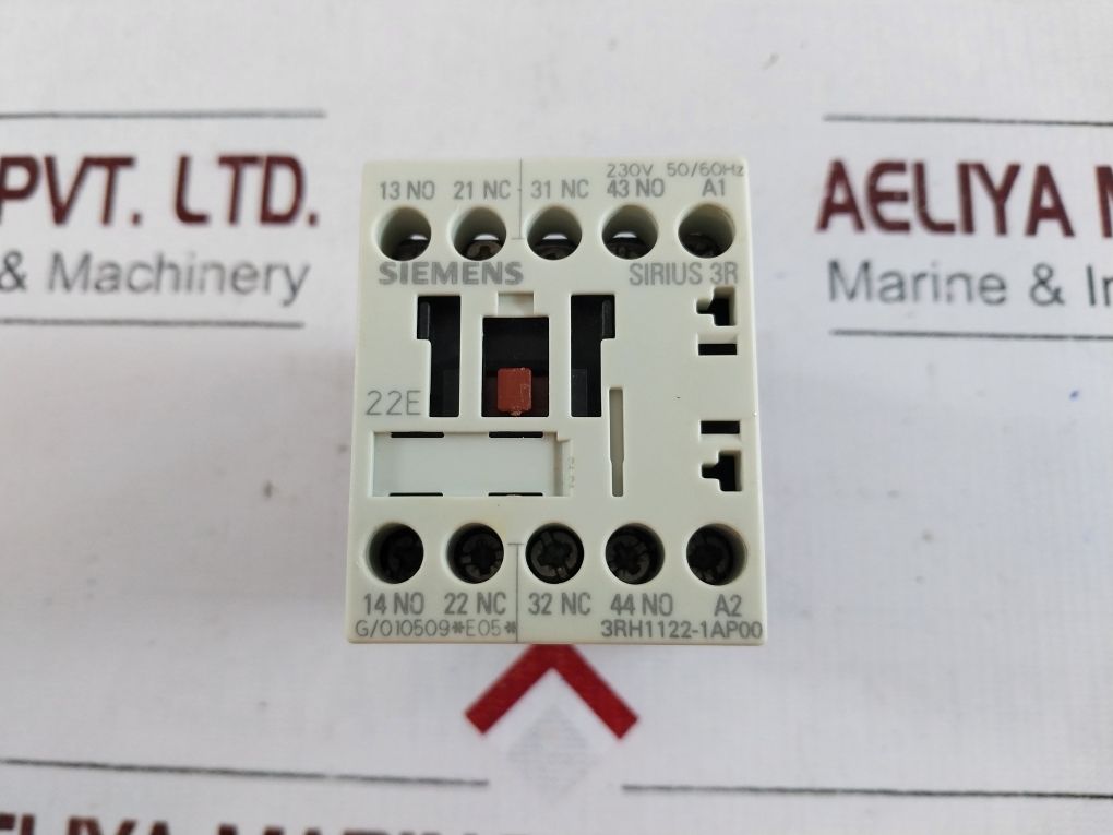 Siemens 3Rh1122-1Ap00 Contactor Relay