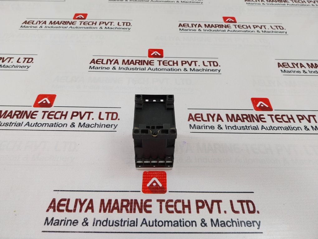 Siemens 3Rh1122-1Ap00 Contactor Relay 230V 50/60Hz