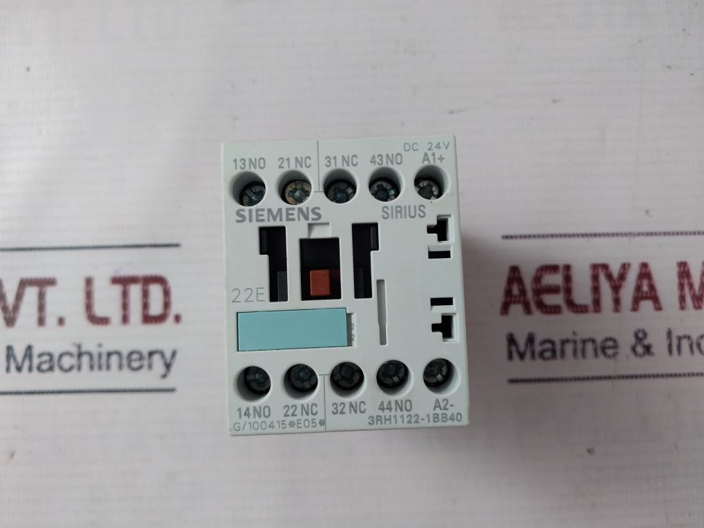 Siemens 3Rh1122-1Bb40 Contactor Relay Dc 24V