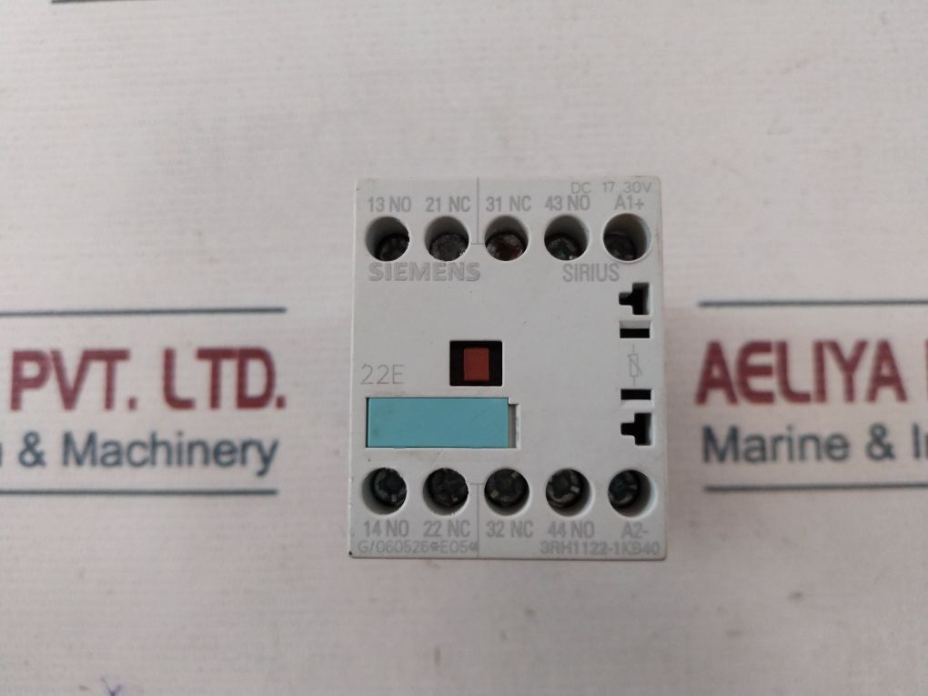 Siemens 3Rh1122-1Kb40 Coupling Contactor