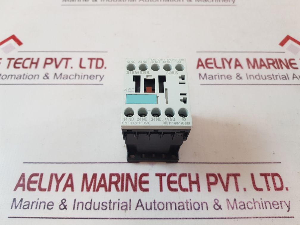 Siemens 3Rh1140-1Ar60 Contactor
