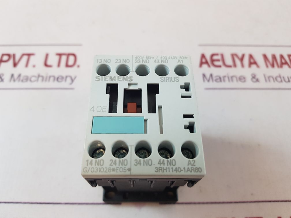 Siemens 3Rh1140-1Ar60 Contactor

