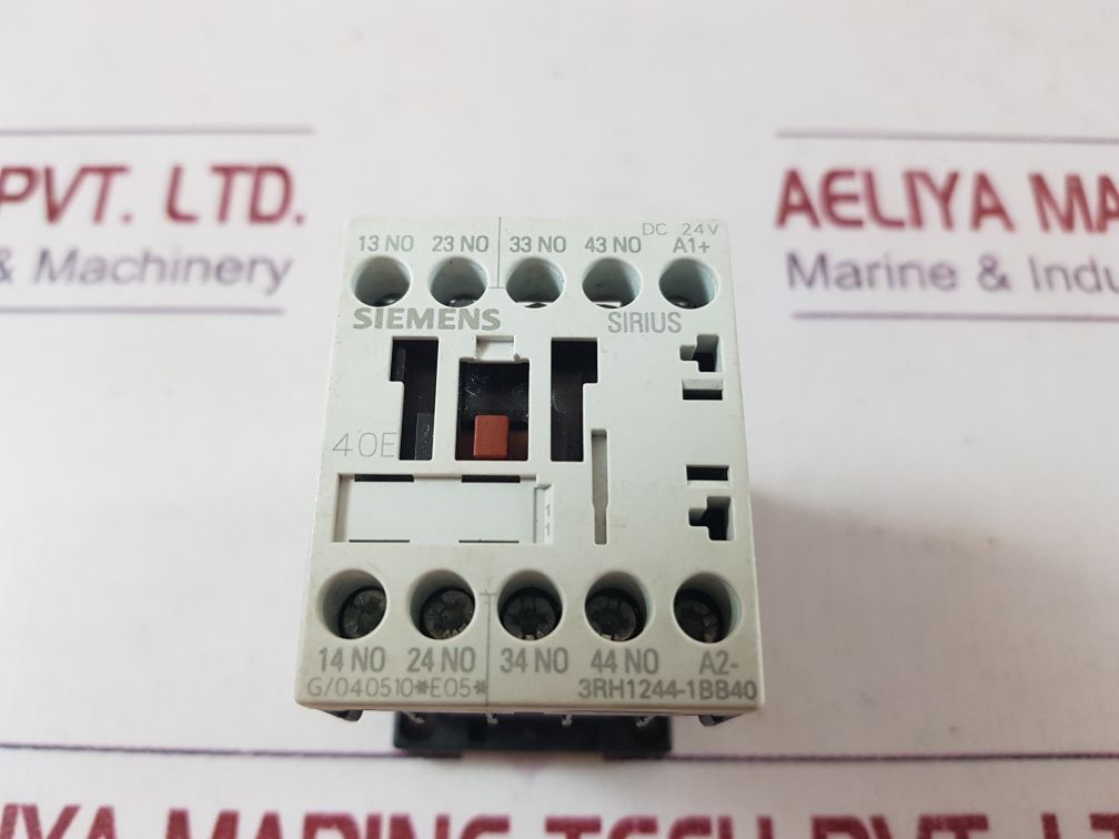 Siemens 3Rh1244-1Bb40 Contactor
