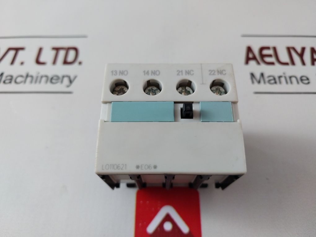 Siemens 3Rh1921-1La11 Auxiliary Contact Block
