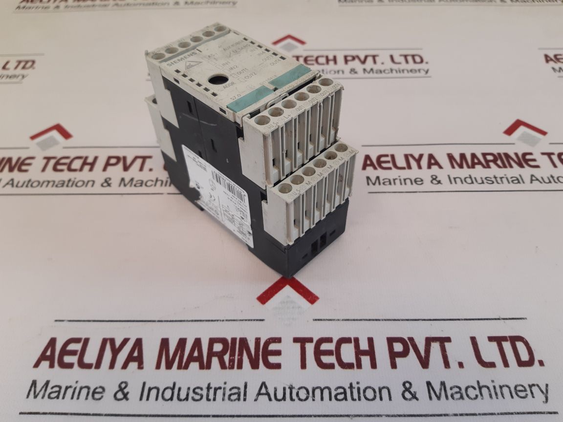 Siemens 3Rk1402-3Ce01-0Aa2 Interface Module