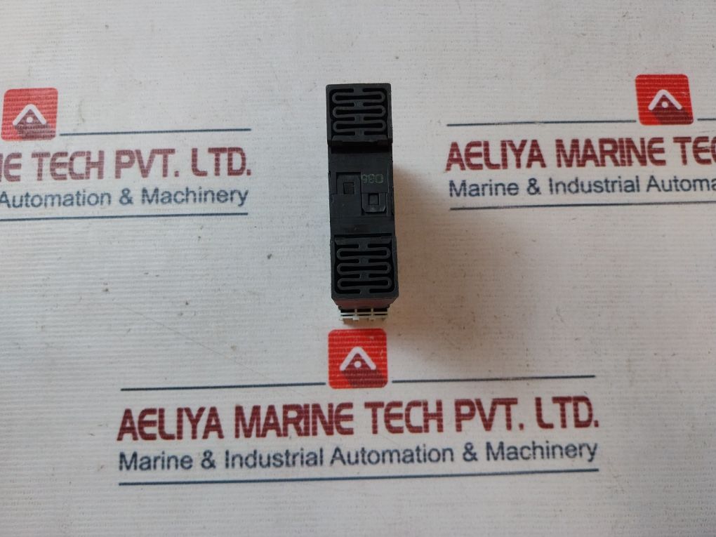 Siemens 3Rn1000-1Am00 Thermistor Motor Protection 300V