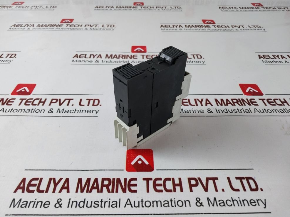 Siemens 3Rn1010-1Cm00 Motor Protection Relay