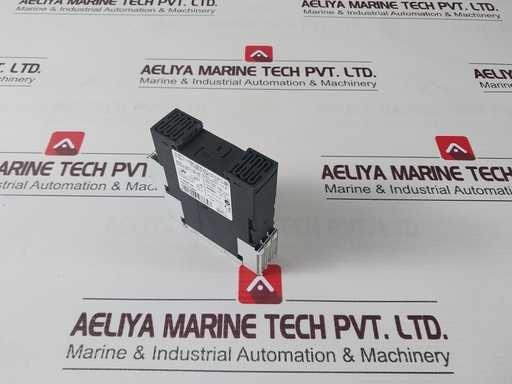 Siemens 3Rn1010-1Cm00 Thermistor Motor Protection Relay