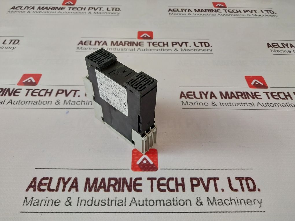 Siemens Sirius 3Rn1010-1Cm00 Thermistor Motor Protection Relay