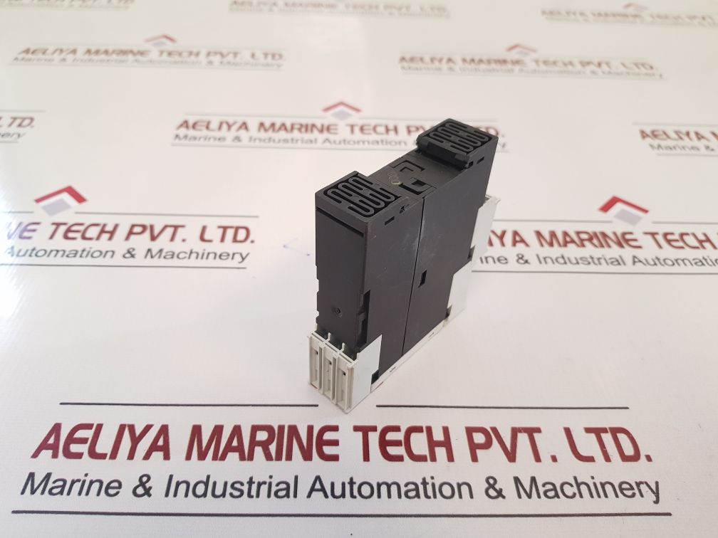 Siemens 3Rn1010-1Cm00 Motor Protection Relay G/050913 D23