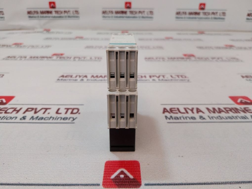 Siemens 3Rn1010-1Cm00 Thermistor Motor Protection Tripping Unit