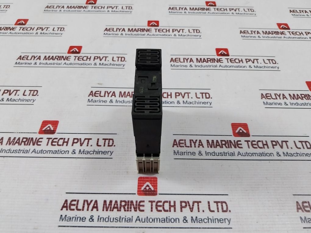 Siemens 3Rn1010-1Cm00 Thermistor Motor Protection Unit