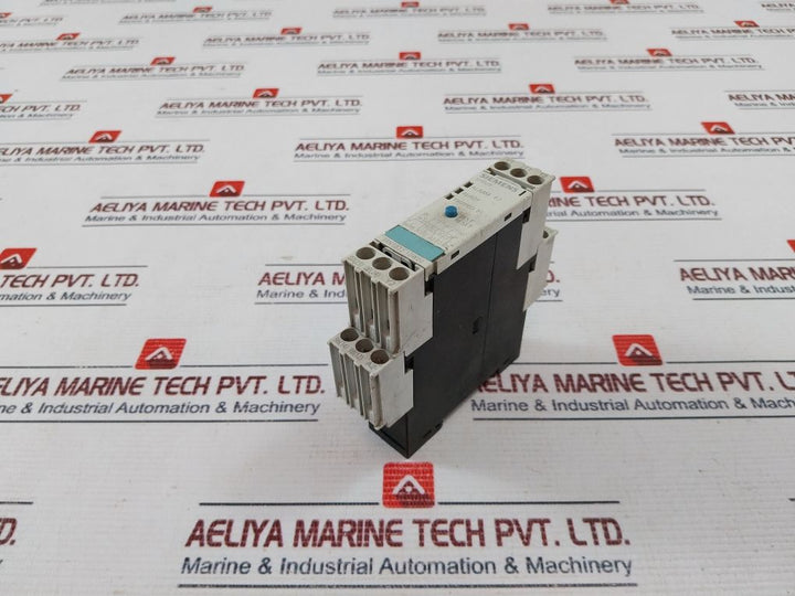 Siemens 3Rn1022-1Dw00 Protection Relay 24-240 Vac/Dc