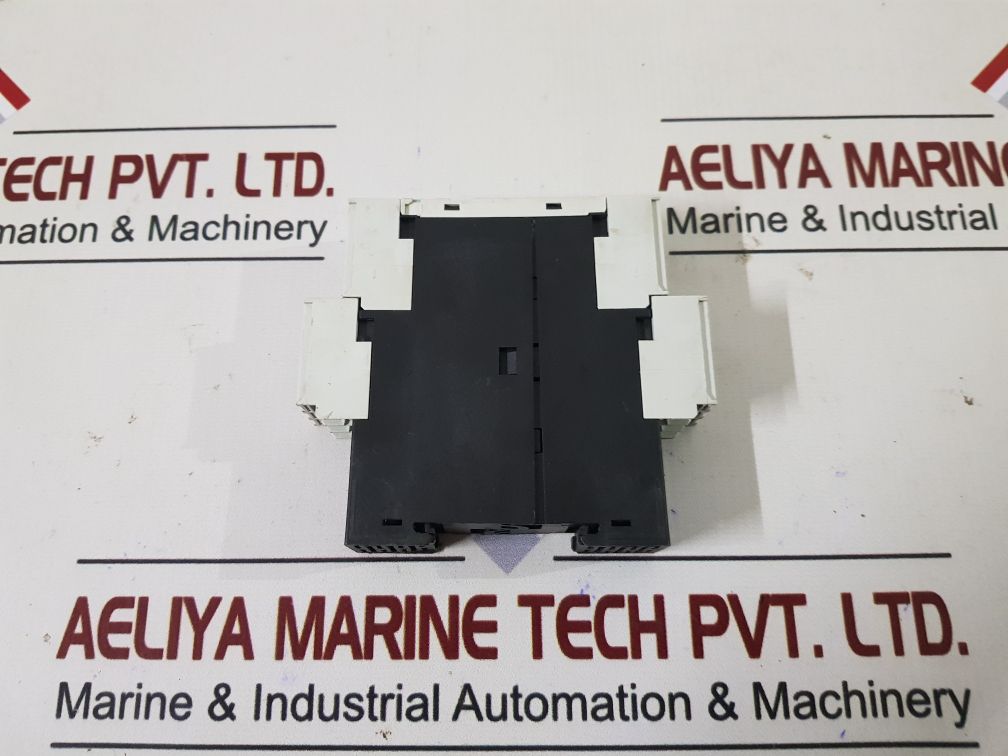Siemens 3Rp1505-1Aw30 Multi-function Time Relay
