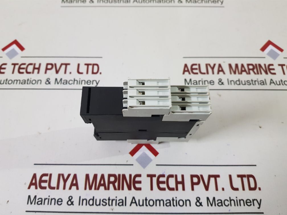 Siemens 3Rp1505-1Aw30 Multi-function Time Relay