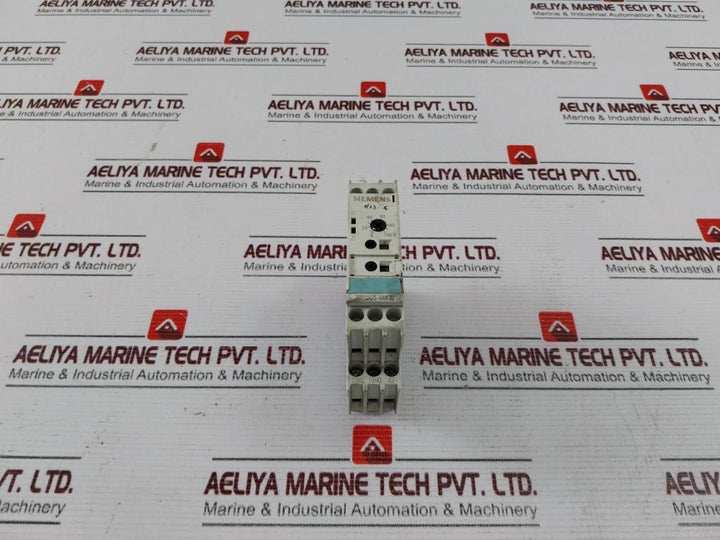 Siemens 3Rp1505-1Aw30 Electronic Time Relay 0.05 Sec-100 Hrs