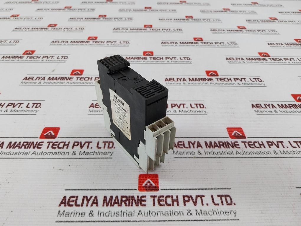 Siemens 3Rp1505-1Aw30 Electronic Time Relay 0.05 Sec-100 Hrs