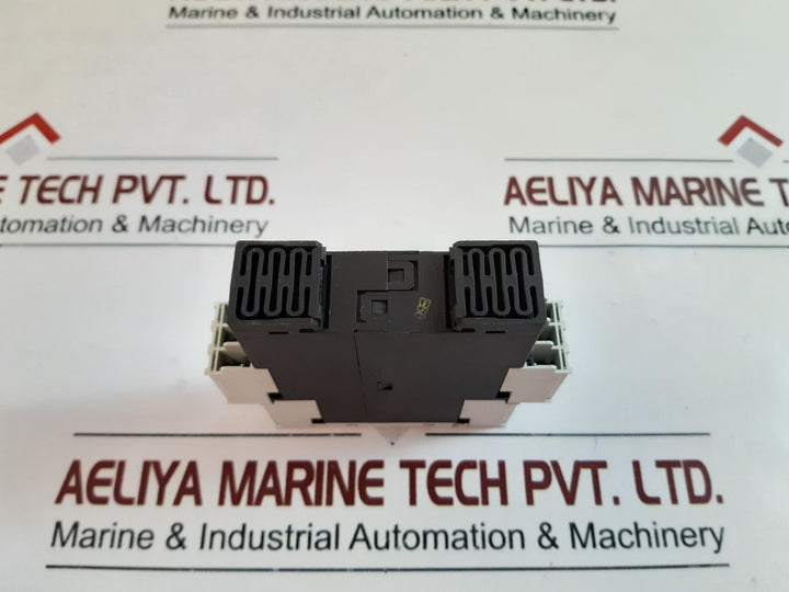 Siemens Sirius 3Rp1505-1Bp30 Time Delay Relay