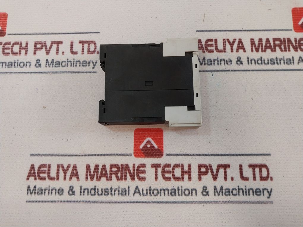 Siemens 3Rp1511-1Ap30 On Delay Time Relay