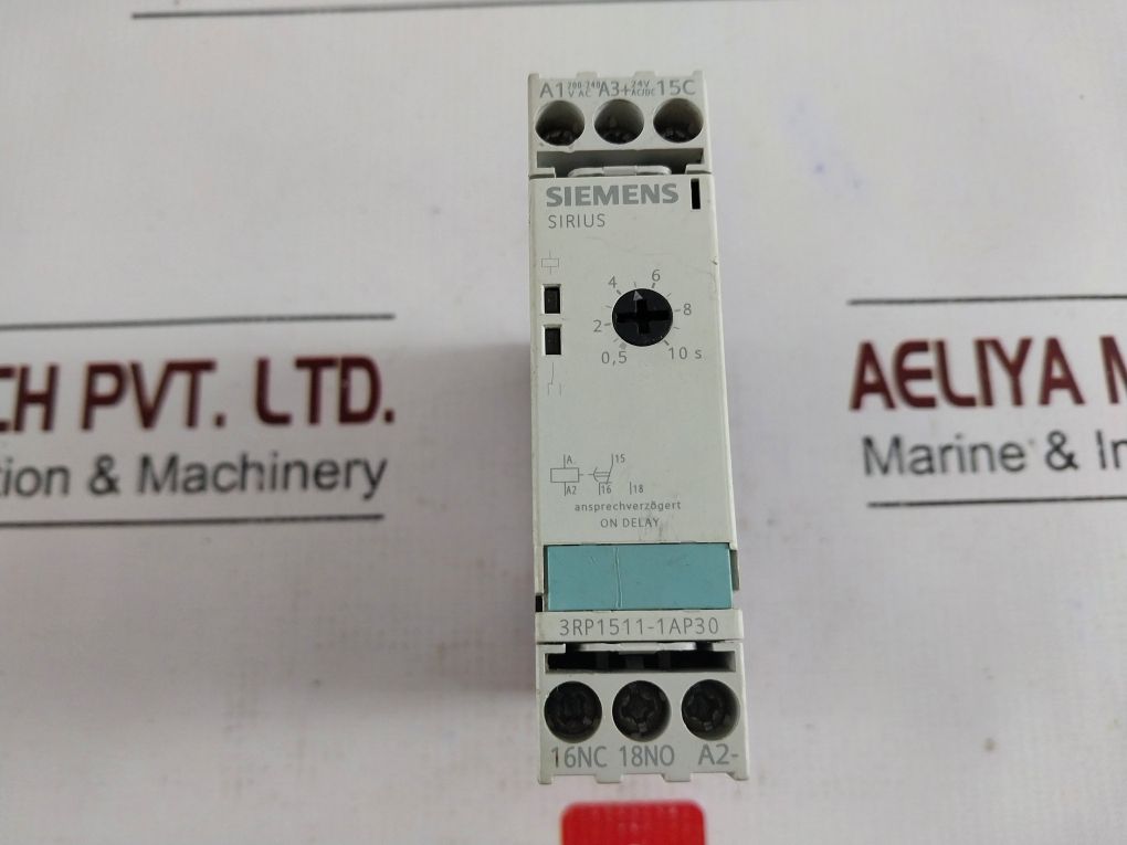 Siemens 3Rp1511-1Ap30 Time Relay 200-240 Vac