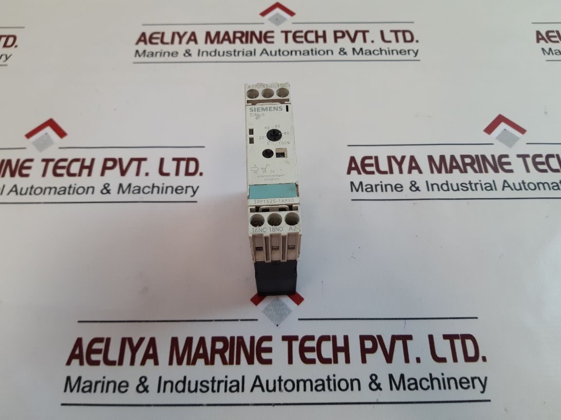 Siemens Sirius 3Rp1525-1Ap30 Time Relay 300V