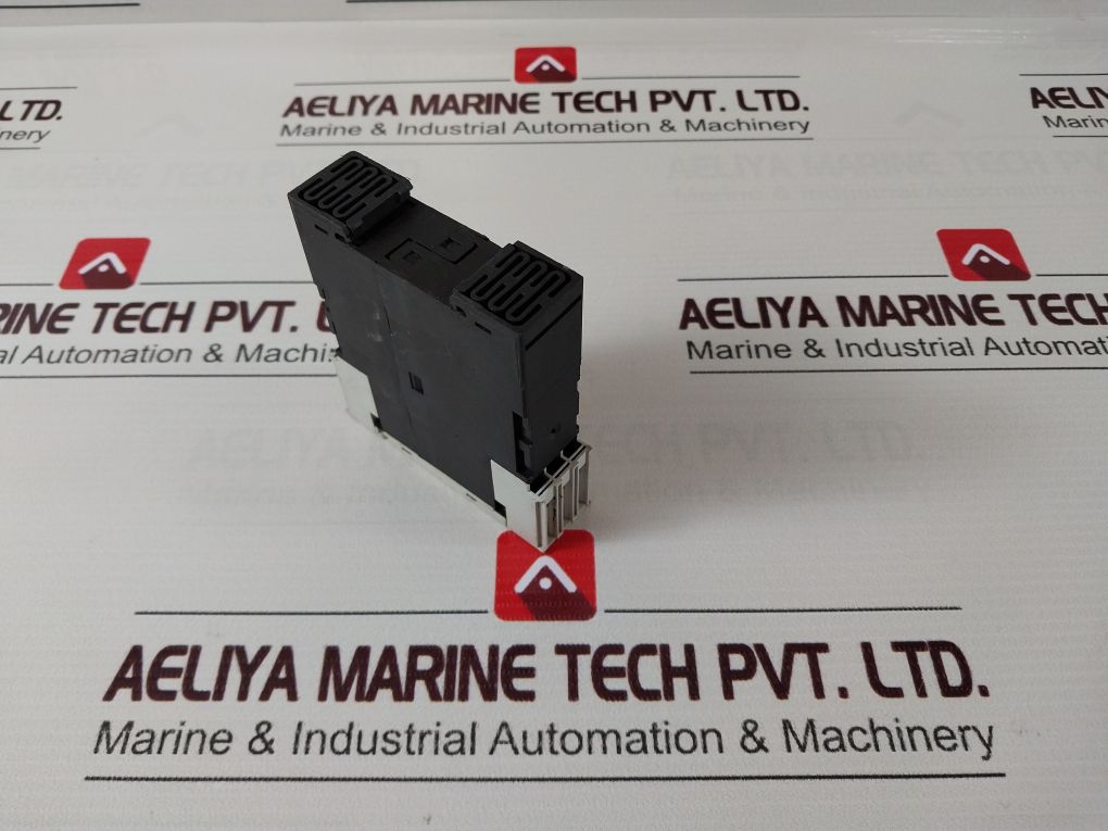 Siemens 3Rp1525-1Ap30 Time Delay Relay 24V Ac/Dc 