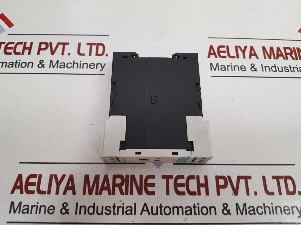 Siemens Sirius 3Rp1525-1Ap30 Time Relay new