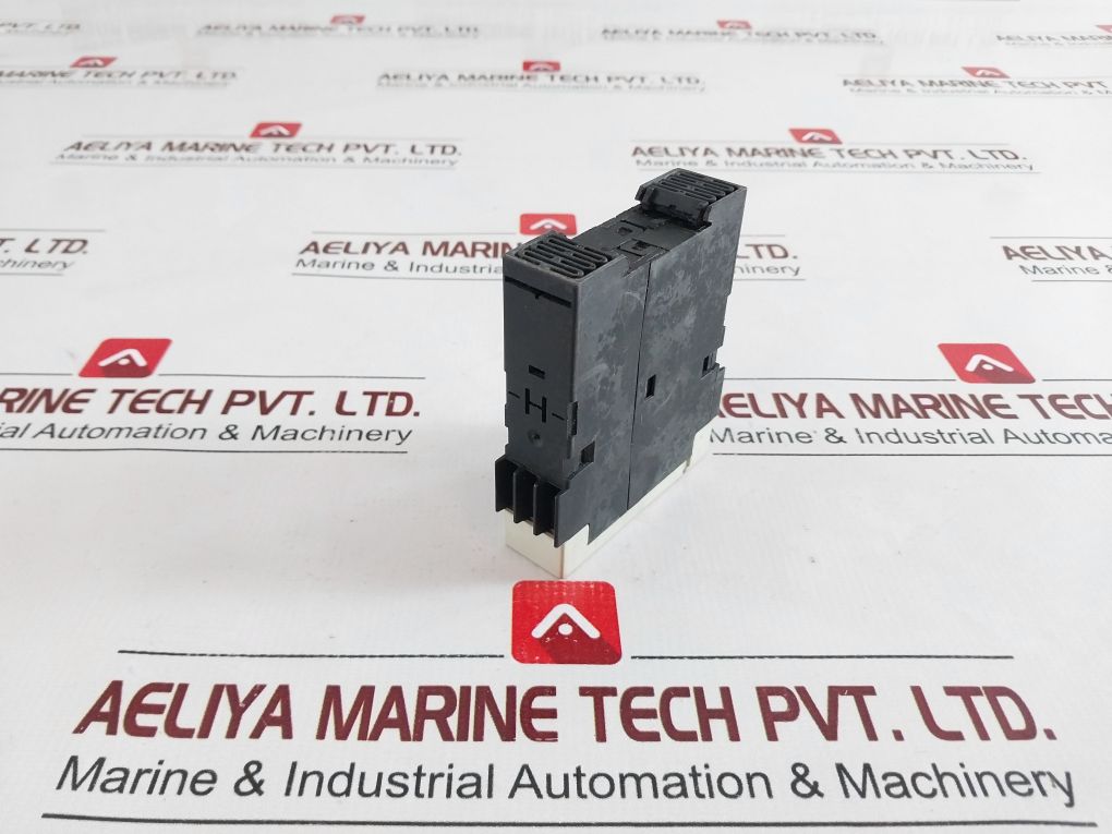 Siemens 3Rp1525-1Ap30 Sirius 3R Time Relay