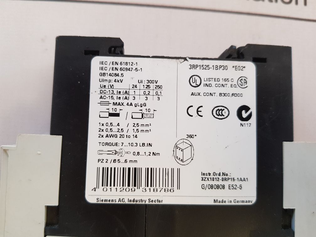 Siemens Sirius 3Rp1525-1Bp30 Time Relay