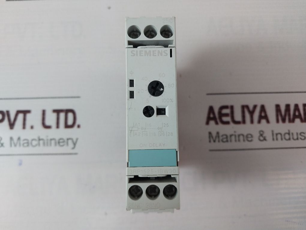 Siemens 3Rp1525-1Bw30 Time Relay