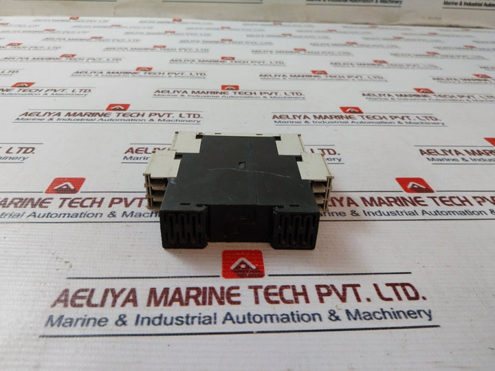 Siemens 3Rp1525-1Bw30 Time Delay Relay 24-240 Vac/Dc