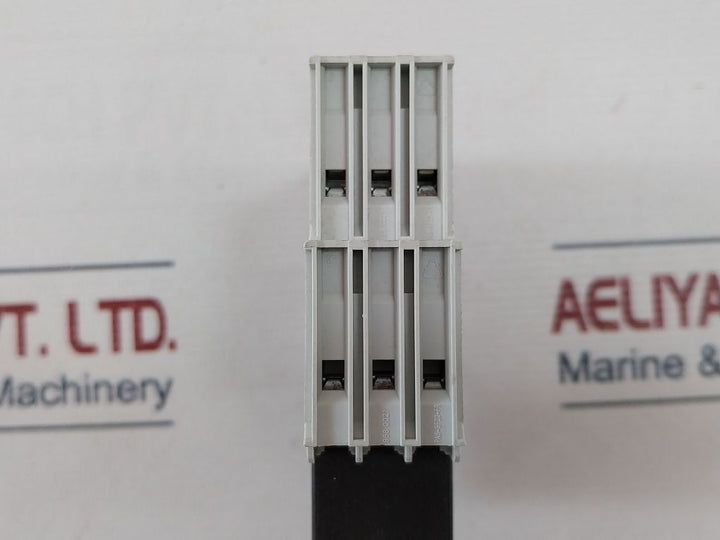 Siemens 3Rp1531-1Aq30 Electronic Timer 24V Ac/Dc
