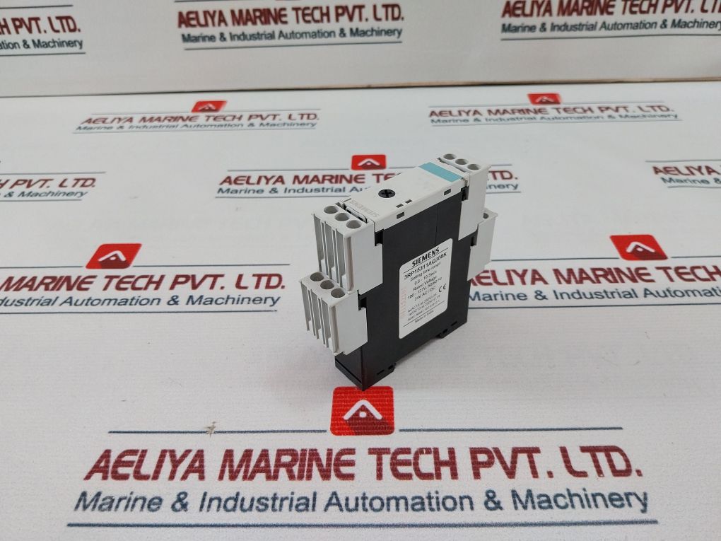 Siemens 3Rp1531-1Aq30 Electronic Timer 24V Ac/Dc