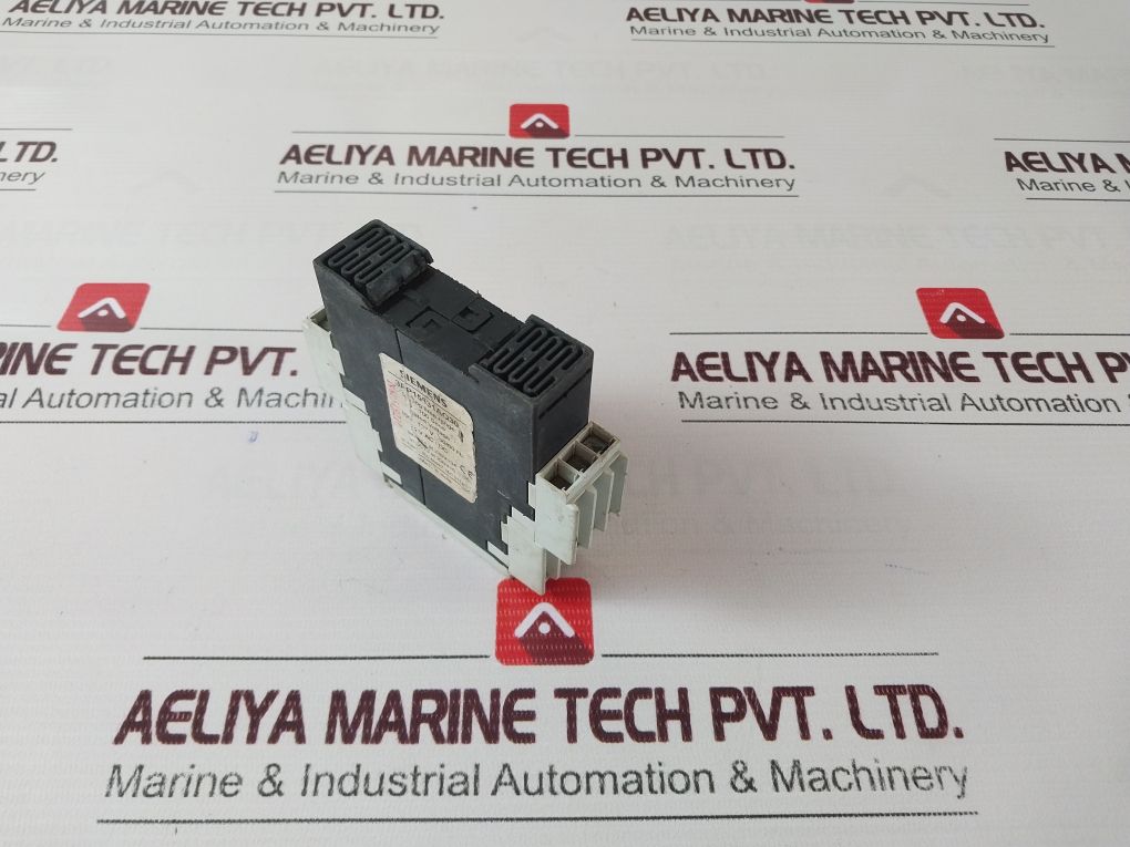 Siemens 3Rp1533-1Aq30 Time Relay 24V Ac/Dc
