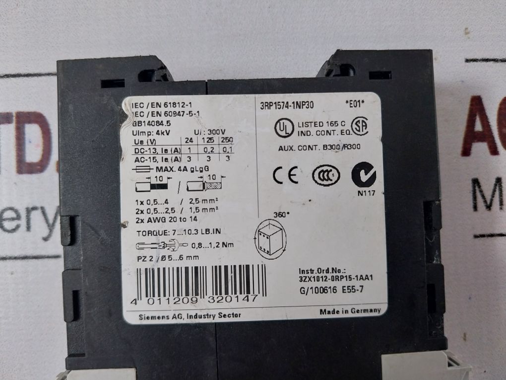 Siemens 3Rp1574-1Np30 Time Relay
