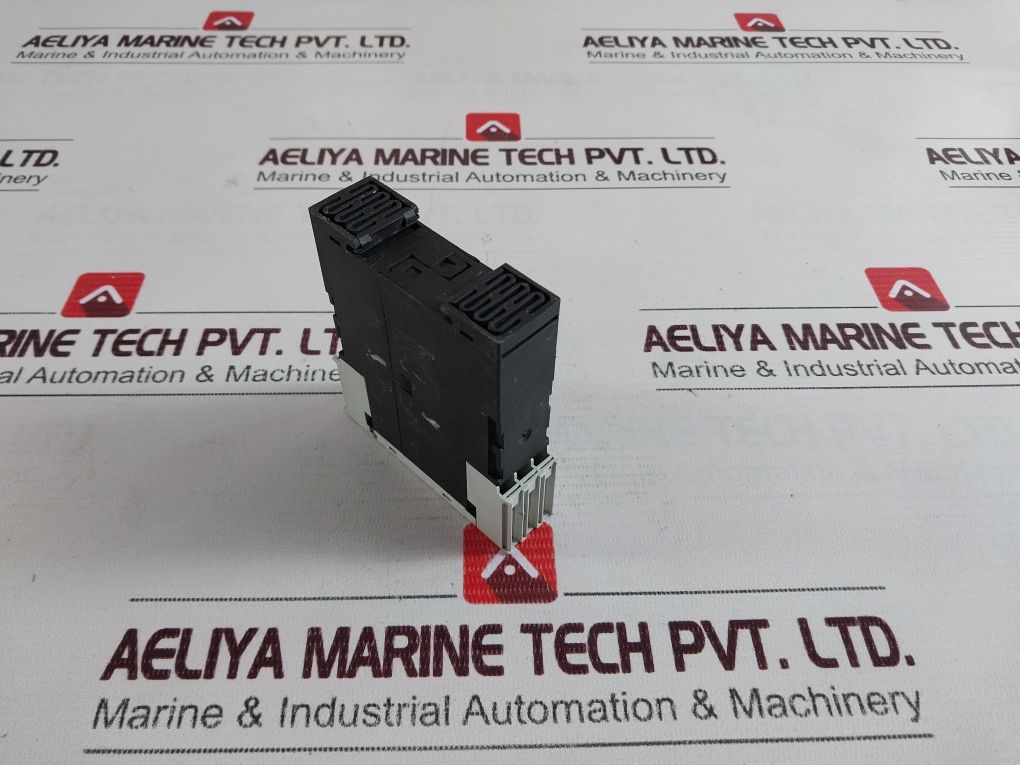 Siemens 3Rp1576-1Np30 Star/Delta Timer 3-60Sec