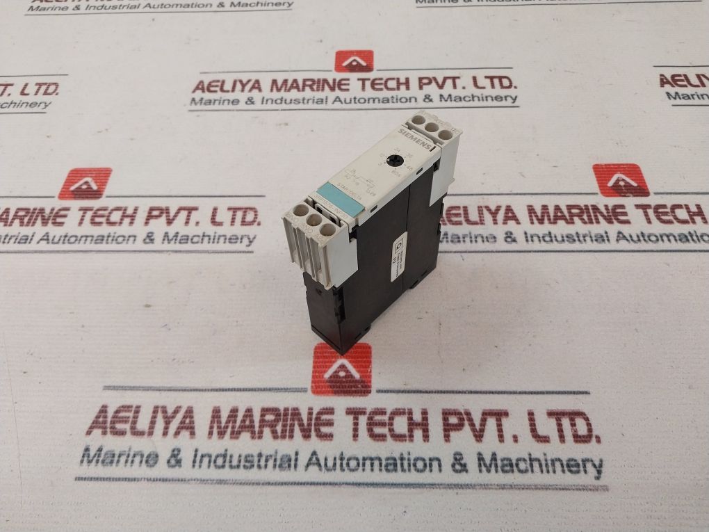 Siemens 3Rp1576-1Np30 Electronic Timer 3-60 Secs