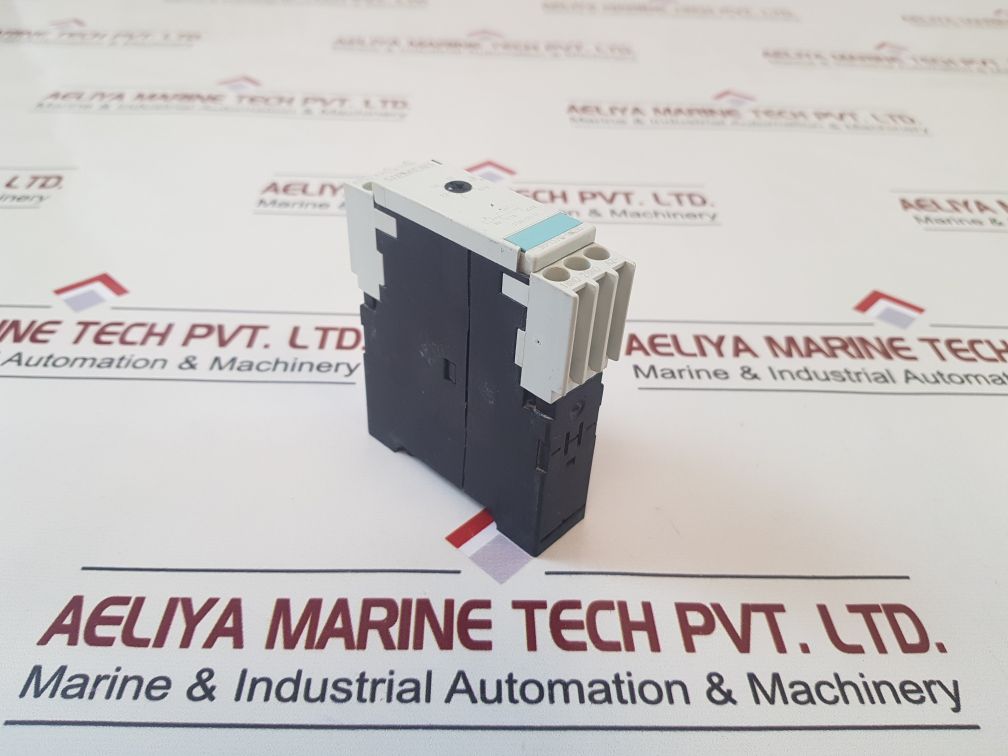 Siemens 3Rp1576-1Nq30 Time Relay