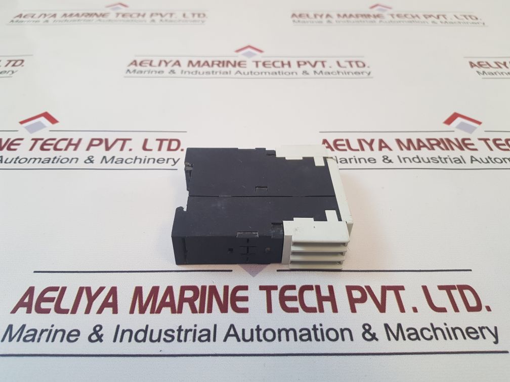 Siemens 3Rp1576-1Nq30 Time Relay