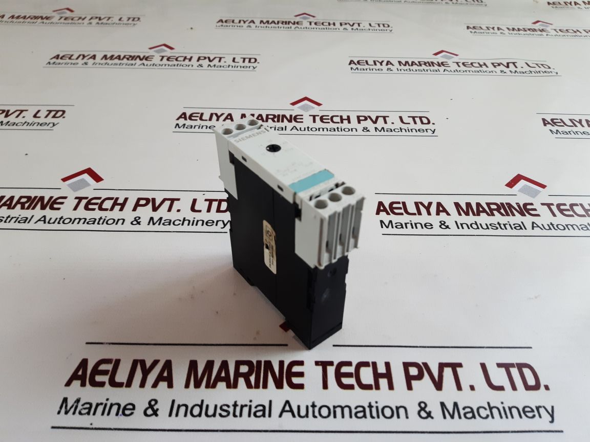 Siemens 3Rp1576-1Nq30 Time Relay