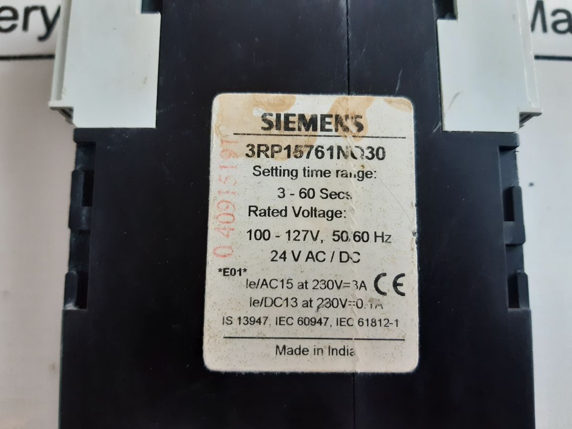 Siemens 3Rp1576-1Nq30 Time Relay