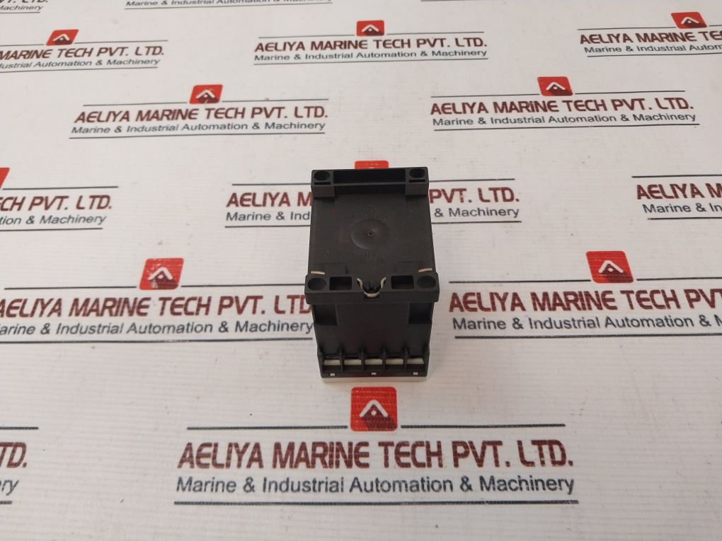 Siemens 3Rp2005-1Aq30 Din Rail Mount Timer Relay