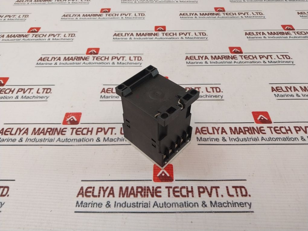 Siemens 3Rp2005-1Aq30 Din Rail Mount Timer Relay