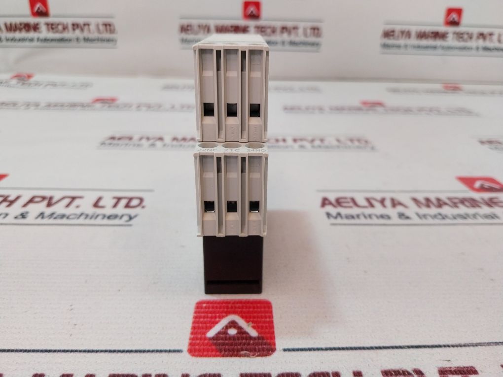 Siemens 3Rs1800-1Bw00 Coupling Relay