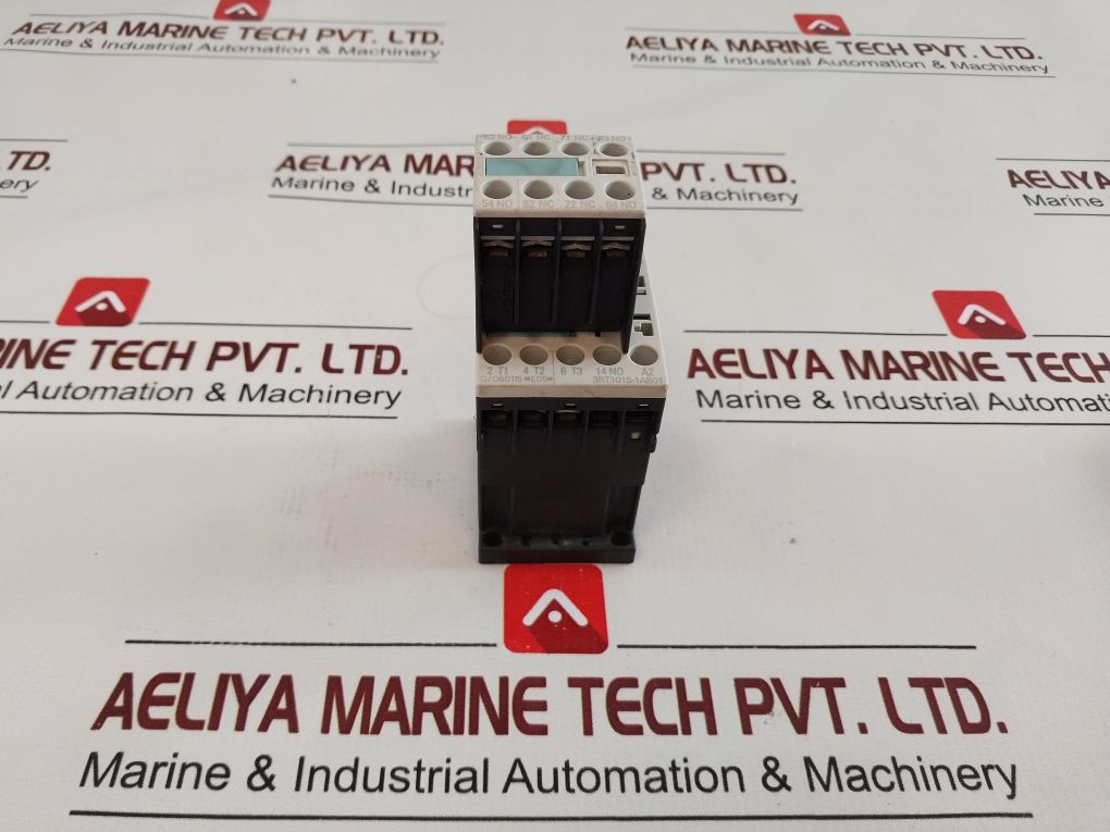 Siemens 3Rt1015-1Ab01 Contactor With 3Rh1911-1Fa22 Auxiliary Contact