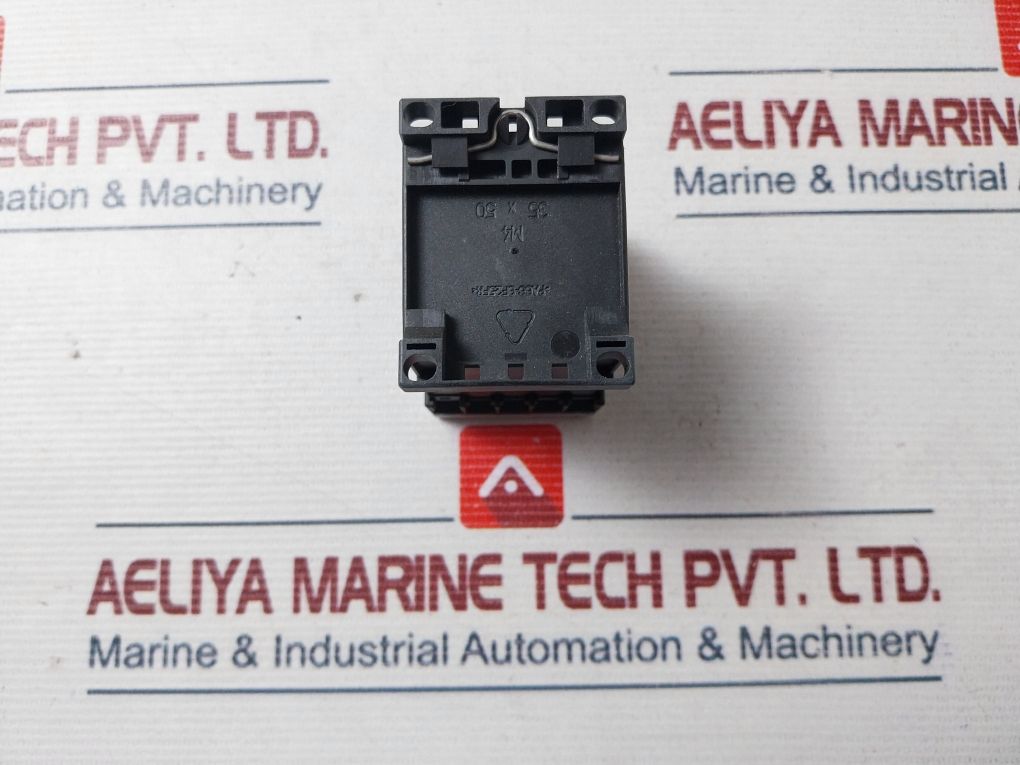 Siemens 3Rt1016-1Ap01 Contactor 690V