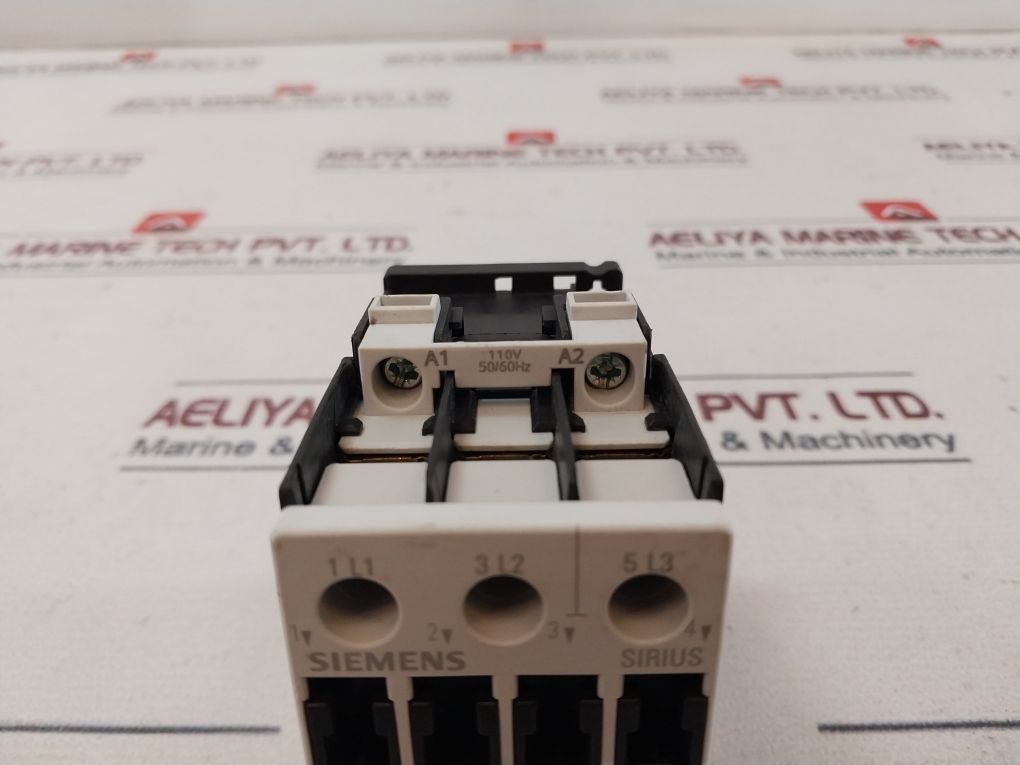 Siemens 3Rt1023-1A..0 Contactor 35A 600V Ac