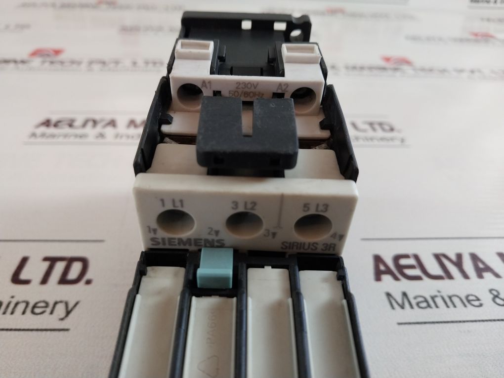 Siemens 3Rh1921-1Fa22 Auxiliary Contact With 3Rt1026-1A..0 Contactor