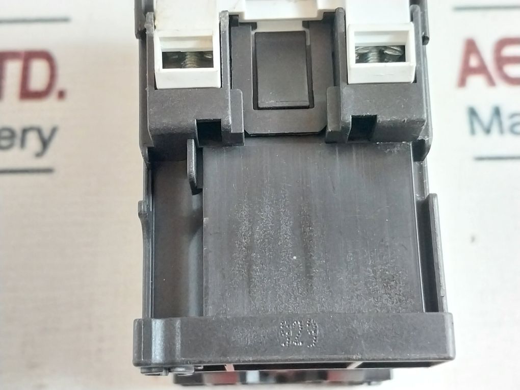 Siemens 3Rt1026-1Ag20 Contactor