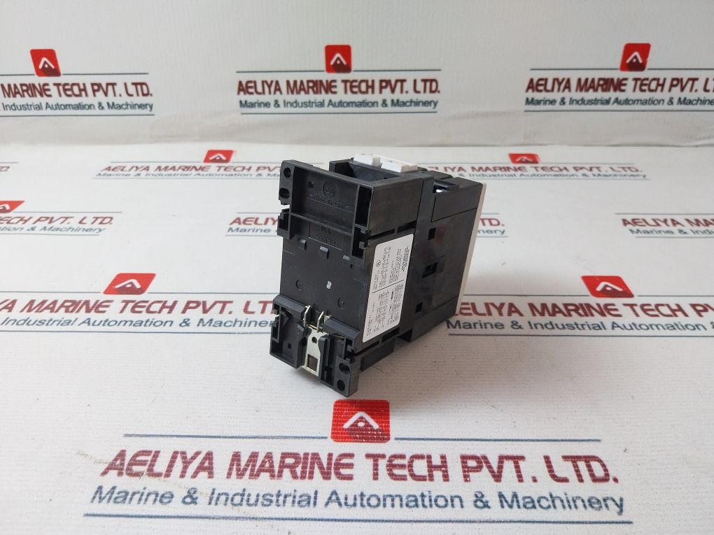Siemens 3Rt1034-1An20 Power Contactor 45A 600V Ac